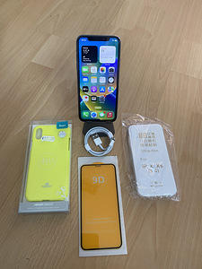 iPhone X 64GB Heas Seisukorras, Uus Aku (1 foto / 7)