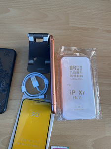 iPhone XR 128GB Heas Seisukorras (4 foto / 8)