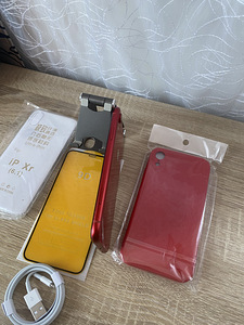 iPhone XR 64GB Heas Seisukorras (3 foto / 7)