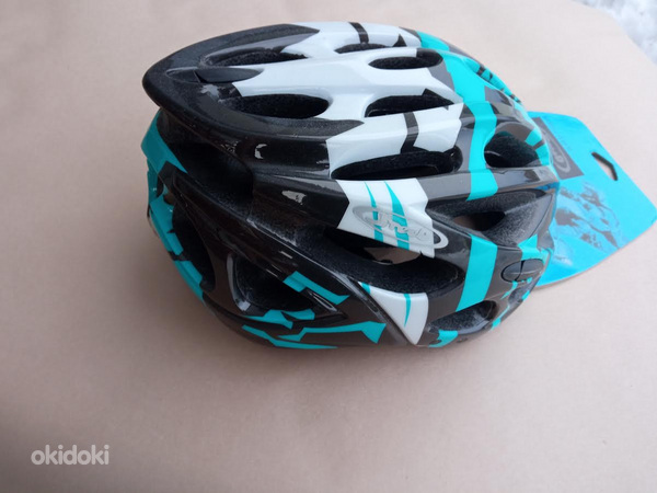 Велосипедный шлем (фото #3)
