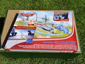 Planes mängukomplekt (1 foto / 2)