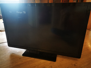 Телевизор Philips 42 дюйма (1 фото из 2)