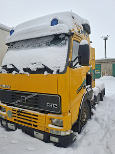 Volvo FH12 varuosadeks (1 foto / 2)