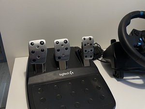 Logitech G29 rooliratas ja pedaalid PC/PS4/PS5 jaoks (3 foto / 3)