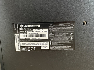 LG TV 42LB561V-ZC (2 foto / 2)