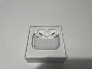 Original Apple Airpods Pro (2 foto / 4)