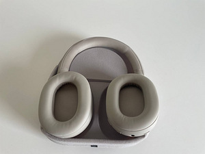 Headphones Sony WH-1000XM5 + new earpads Wicked Cushions (2 foto / 3)