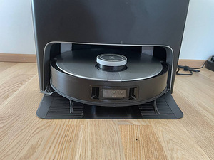 Моющий робот-пылесос Ecovacs X1 Turbo со станцией самоочистк (2 фото из 5)