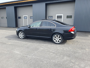 Volvo S80 2.4d 136kw (4 foto / 11)