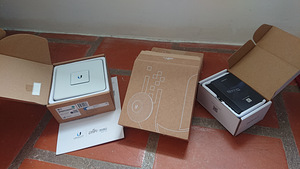 Ubiquiti USG + 2 x Unifi AP 6 Lite + EdgeRouter ER-X (2 foto / 10)