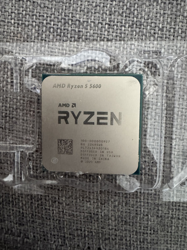 AMD Ryzen 5 5600