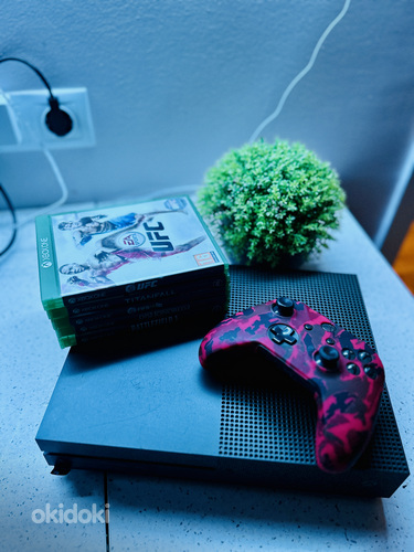 Xbox One S 1 ТБ (фото #3)