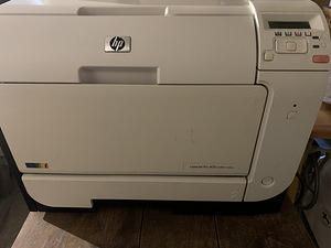 Värviprinter Laser Jet Pro 400 color (2 foto / 2)