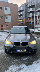 БМВ х5 (1 фото из 8)