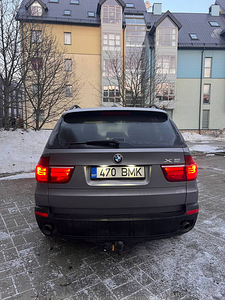 БМВ х5 (4 фото из 8)