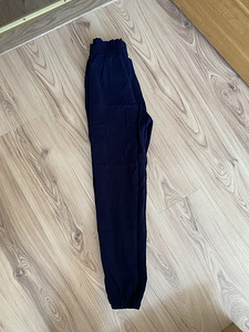 Only синие штаны (3 фото из 3)