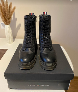 Tommy Hilfiger Saapad MONOCHROMATIC LACE UP BOOT Suurus 38 (3 foto / 6)