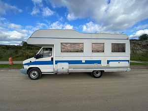 Peugeot J5 (5 фото из 10)