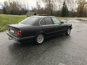 BMW 525td (6 фото из 7)