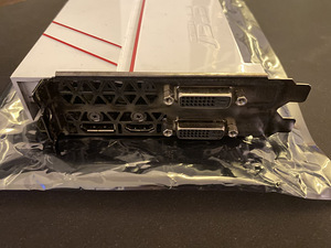 ASUS GTX 970 4GB OC Turbo (2 foto / 3)