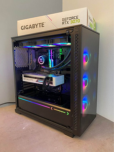 Lauaarvuti RTX 3070 + i7-9700K 4.9Ghz Garantii (5 foto / 7)