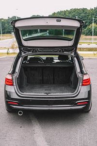 BMW F31 318d (6 foto / 6)
