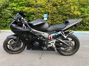 Yamaha R6 (3 foto / 4)