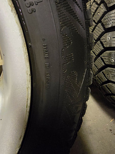 Шины и диски 185/65 R15 (8 фото из 8)