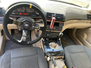 BMW e46 325ci 141kw drift car (4 foto / 5)