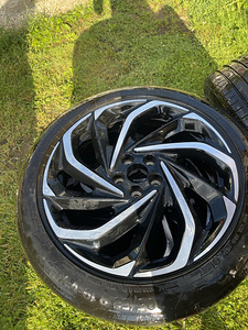 Peugeot Citroen 19” диски и шины (5 фото из 10)