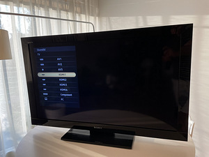 Sony KDL-40BX400 40" Multi System LCD teler (1 foto / 2)