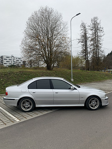 E39 525D Facelift M-pack (3 фото из 9)