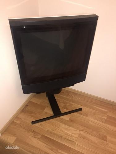 Телевизор Bang & Olufsen (фото #1)