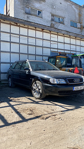 Audi a6 c4 (4 фото из 5)