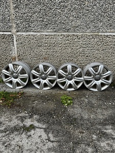 Audi q7 veljed 2007-2013 5x130 (1 foto / 7)