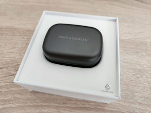 Bang & Olufsen Beoplay Ex (Black Anthracite) (6 foto / 6)