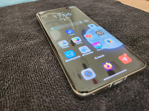 Honor Magic6 Pro 12/512 GB (4 foto / 7)