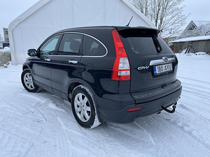 Honda CRV (3 фото из 7)