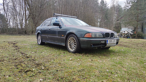 BMW 525 TDS (3 foto / 6)