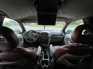 Chrysler grand voyager (5 foto / 6)