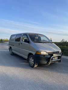 Toyota hiace (1 foto / 6)