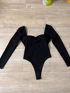 Uus body S (3 foto / 5)