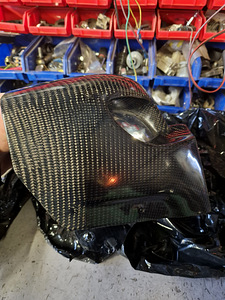 Yamaha fz6 esituli custom carbon (2 foto / 3)