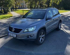 VW tiguan (2 фото из 8)