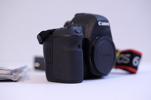 Uueväärne Canon 6D täiskaadri profikaamera (3 foto / 10)