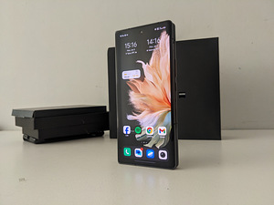 Tippklassi Vivo X Fold+ 12GB/512GB, täiskomplekt (3 foto / 9)
