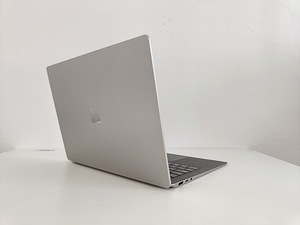Võimas Microsoft Surface Laptop 5 i7/16GB, uueväärne (3 foto / 10)