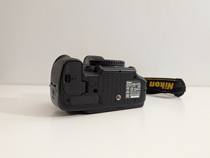 Profikaamera Nikon D610 täiskaader, ideaalses seisukorras (4 foto / 9)