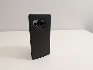 Unikaalne Sharp Aquos R8 5G, ideaalses seisukorras (10 foto / 10)