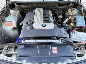 Двигатели BMW с установкой (1 фото из 5)